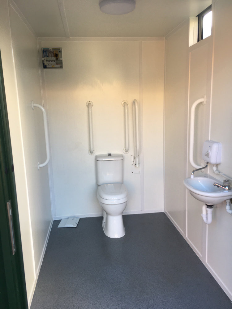 Disabled-Toilet-Shipping-Container-3